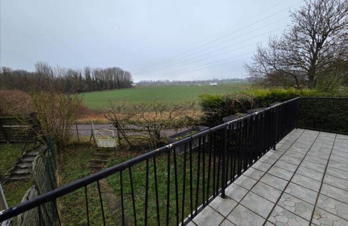 LILLE HELLEMMES- MAISON EN BEL ETAGE - 3 CH - GARAGE - JARDIN — photo 4