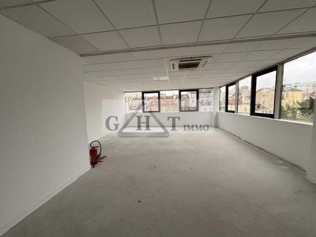 BUREAUX — photo du bien