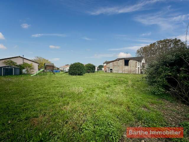 Terrain À Vendre — photo du bien