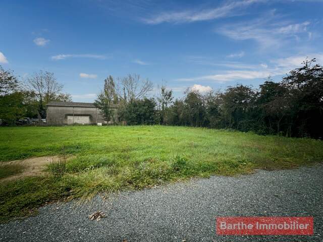 Terrain À Vendre — photo du bien