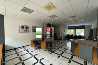 Commerce 2 pièces 667 €