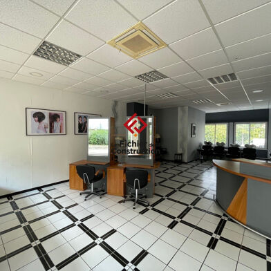 Commerce 2 pièces 667 €