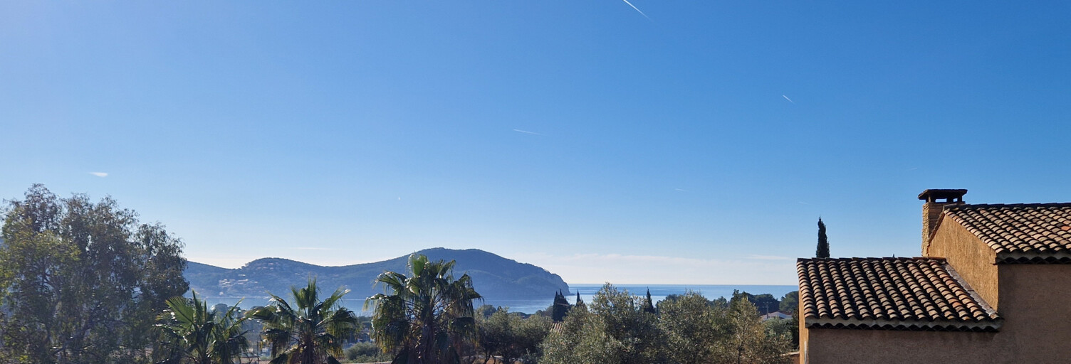 Terrain  815 m² à vendre à Saint-Cyr-sur-Mer (83270)