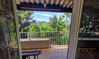 Appartement 1 Pièce 23 m² à vendre à Saint-Cyr-sur-Mer (83270)