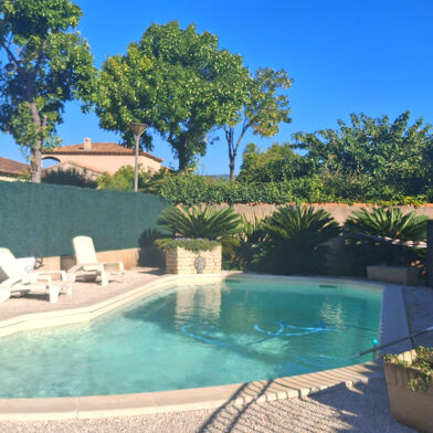 Maison 4 pièces 789640 €