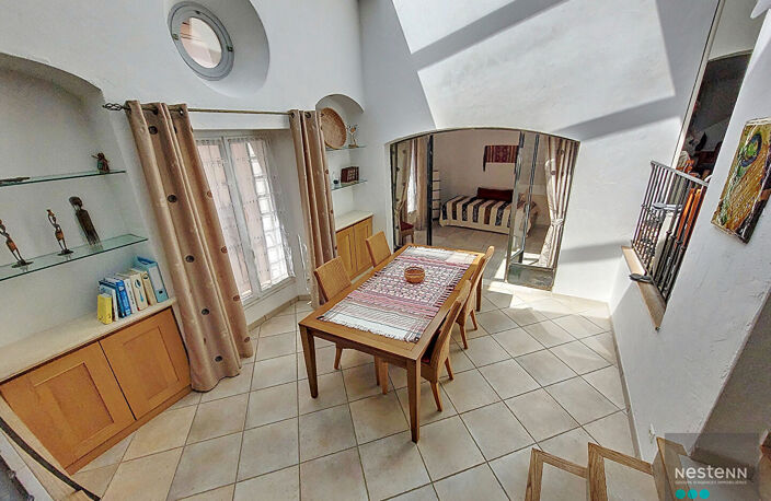 Maison à Six Fours Les Plages de 6 pièces de 172 m² sur 405 m... — photo 4