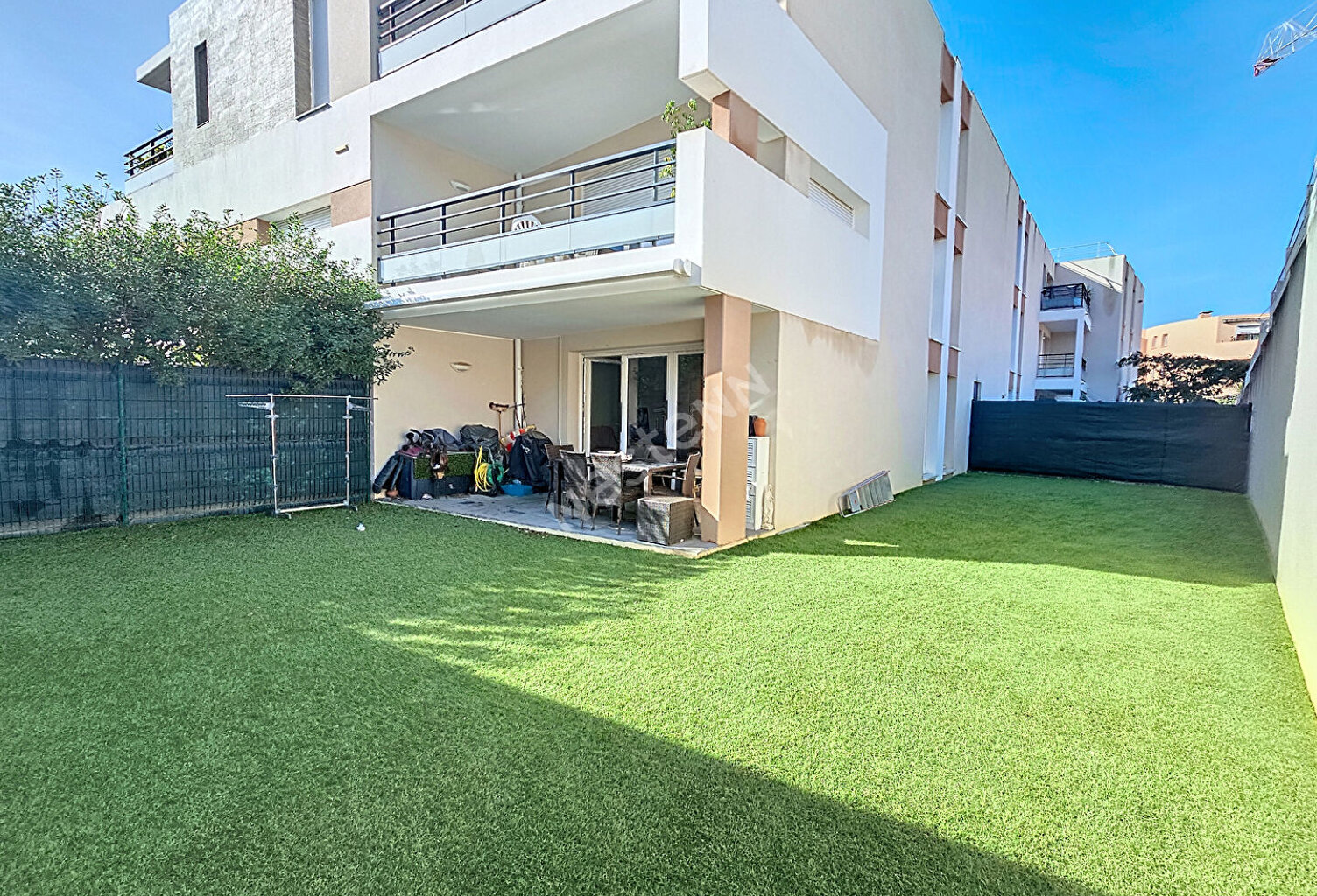 Appartement Bandol de 2 pièces  en rez de jardin — photo 1