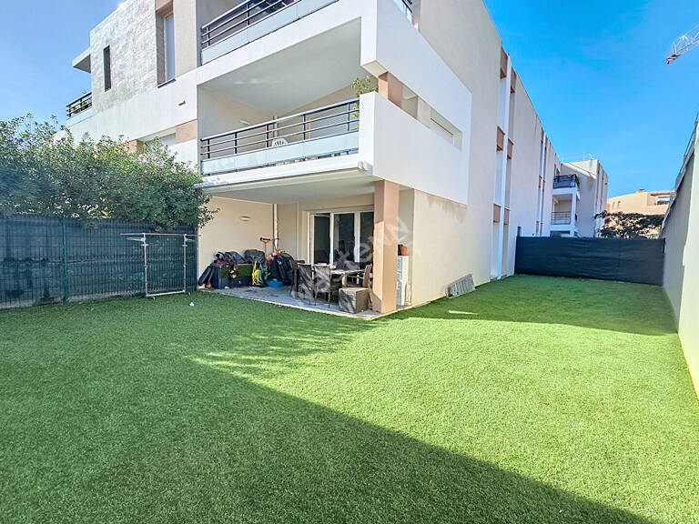 Appartement Bandol de 2 pièces  en rez de jardin — photo 1