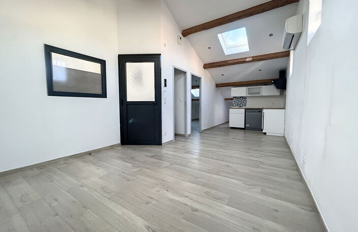 Bel appartement Bandol  Centre à 2 pas du port . 3 pièces de ... — photo 2