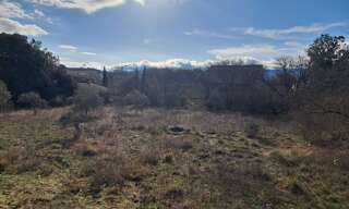 Terrain 2355 m² à construire Gordes (84220)