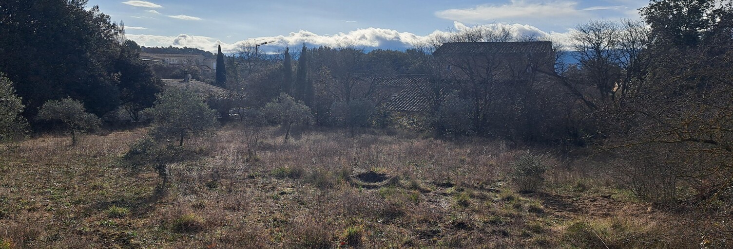 Terrain 2355 m² à construire Gordes (84220)