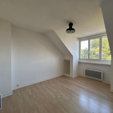 Appartement 2 pièces 580 €