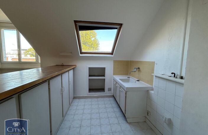 Location appartement 2 pièces 45 m² à Tours (37000) — photo 3