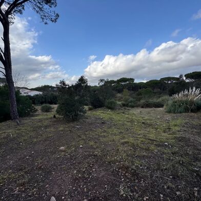 Terrain  270000 €