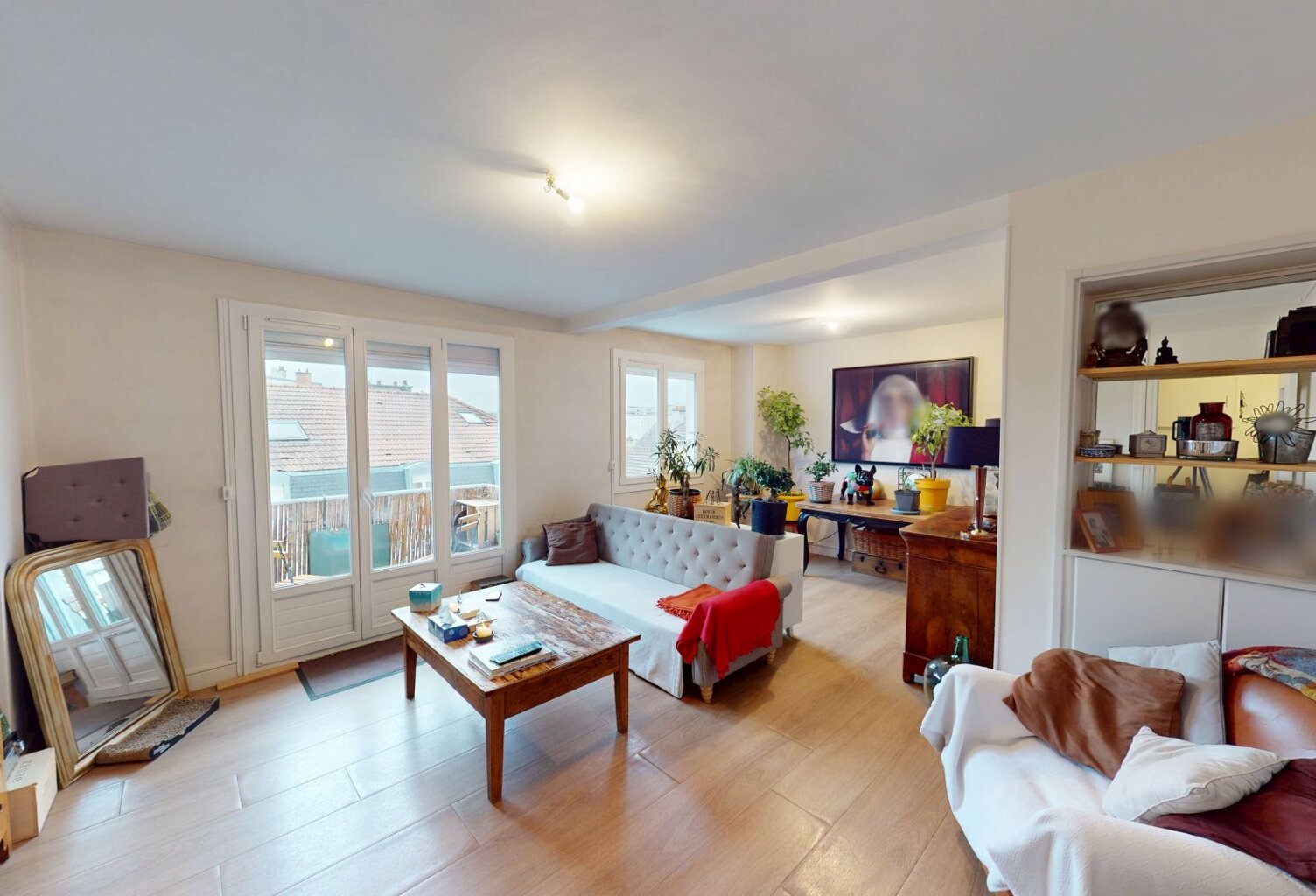 APPARTEMENT DE TYPE 4 AVEC BALCON - 10 MIN A PIEDS DU BOULINGRIN — photo 1