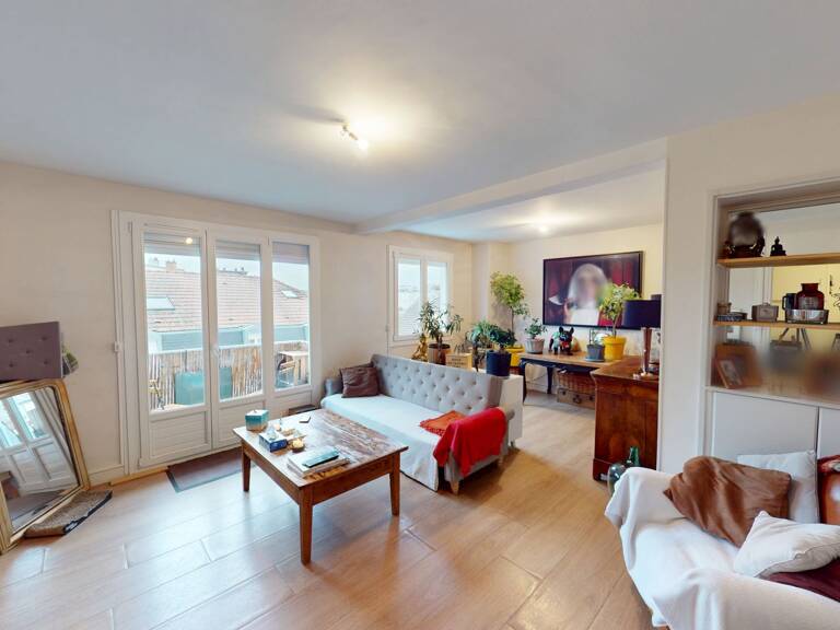 APPARTEMENT DE TYPE 4 AVEC BALCON - 10 MIN A PIEDS DU BOULINGRIN — photo 1