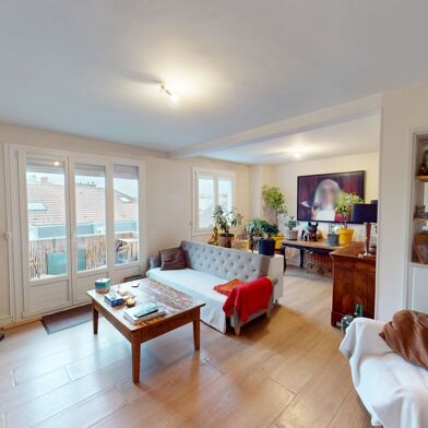 Appartement 4 pièces 163000 €