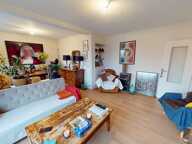 APPARTEMENT DE TYPE 4 AVEC BALCON - 10 MIN A PIEDS DU BOULINGRIN — photo 2