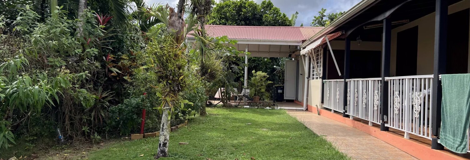 Appartement 1 Pièce 35 m² à louer à Baie-Mahault (97122)