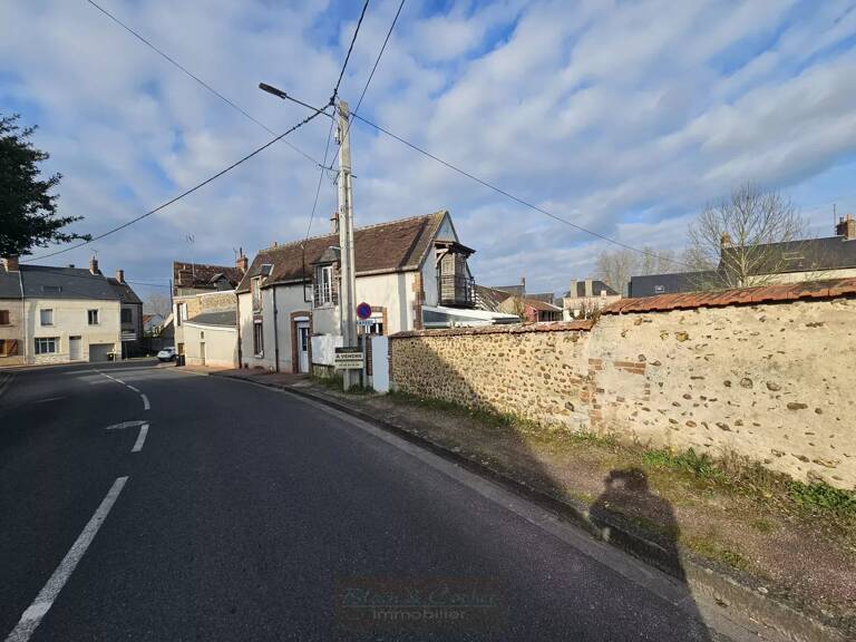 Maison de Village avec 3 Chambres à Chatillon Coligny — photo 1