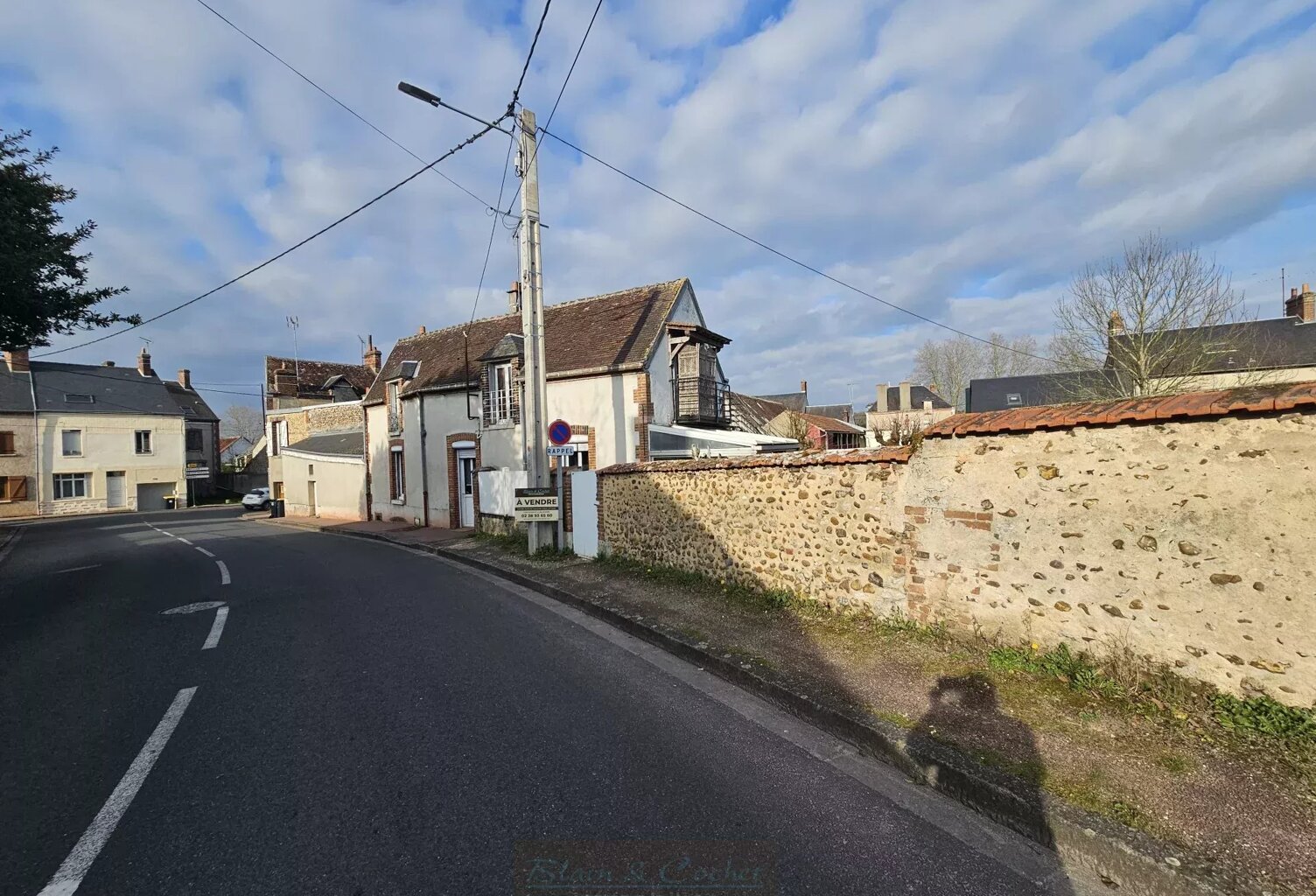 Maison de Village avec 3 Chambres à Chatillon Coligny — photo 1