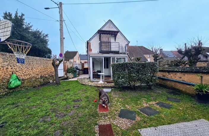 Maison de Village avec 3 Chambres à Chatillon Coligny — photo 5