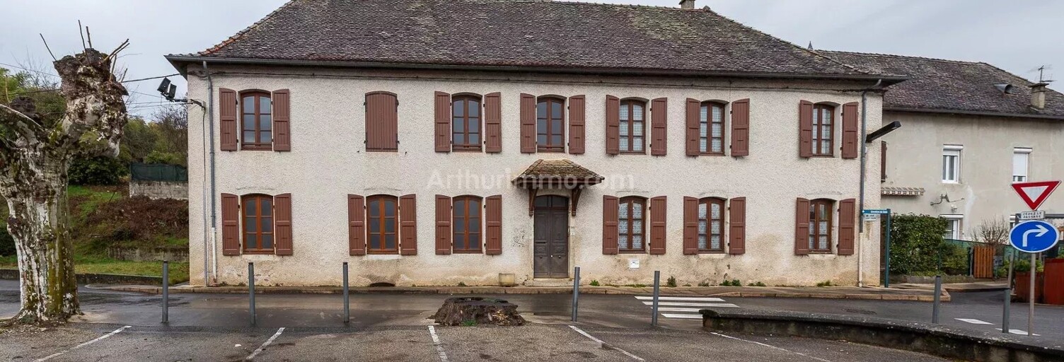 Immeuble  329 m² à vendre à Les Avenières Veyrins-Thuellin (38630)