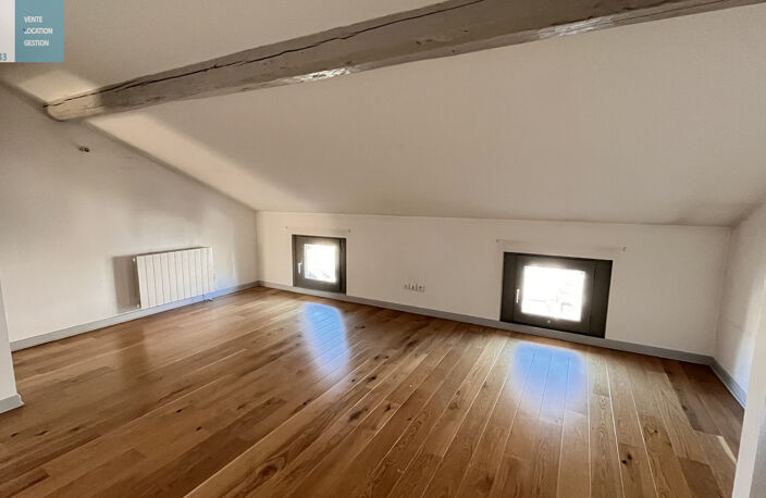 T4 DUPLEX + TERRASSE CENTRE VILLE — photo 5