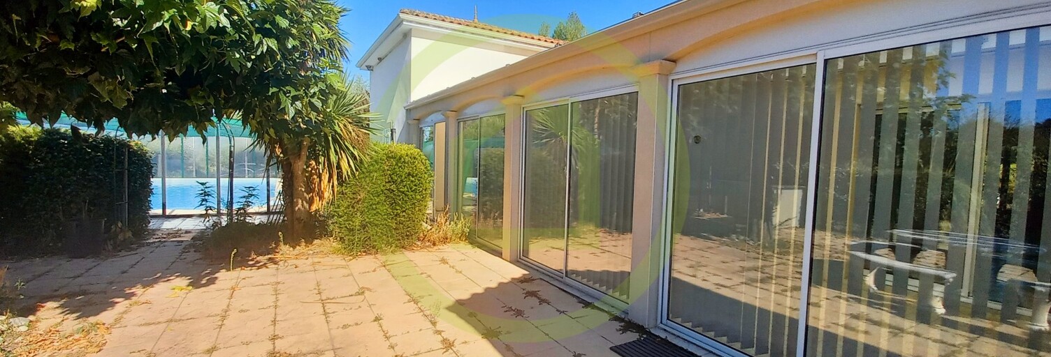 Maison 8 Pièces 260 m² à vendre à Montendre (17130)