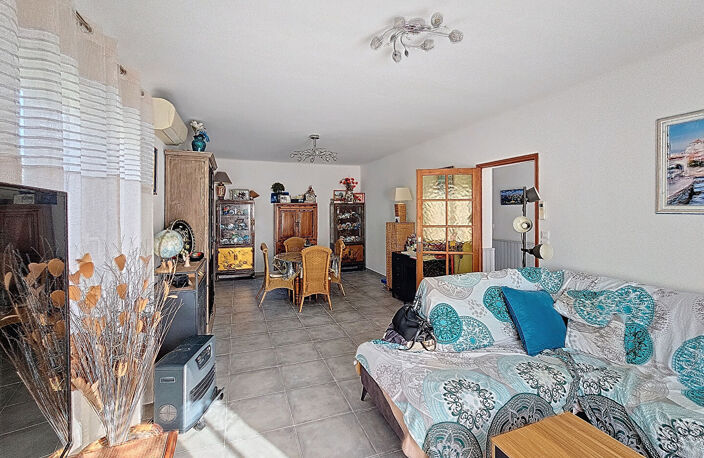 Six Fours Les Plages  Maison de plain pied de 4 pièces ave tr... — photo 2