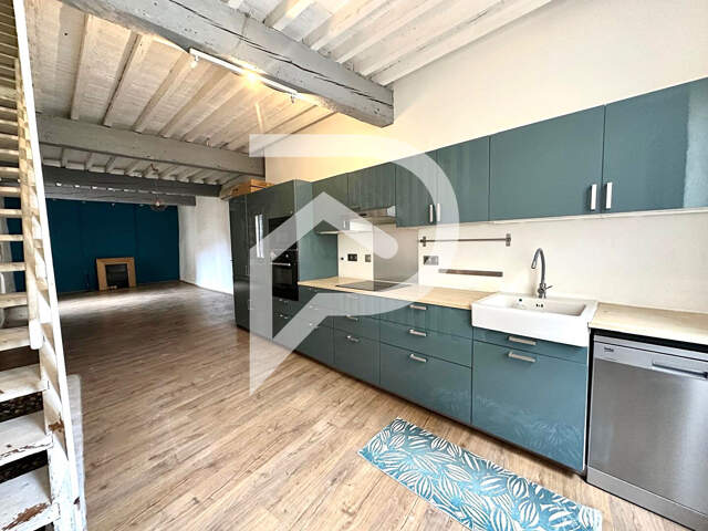 Pertuis - Maison de ville - Terrasse et garage — photo du bien