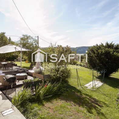 Maison 16 pièces 850000 €