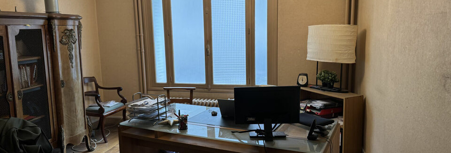 Bureau  34 m² à louer à Tours (37000)