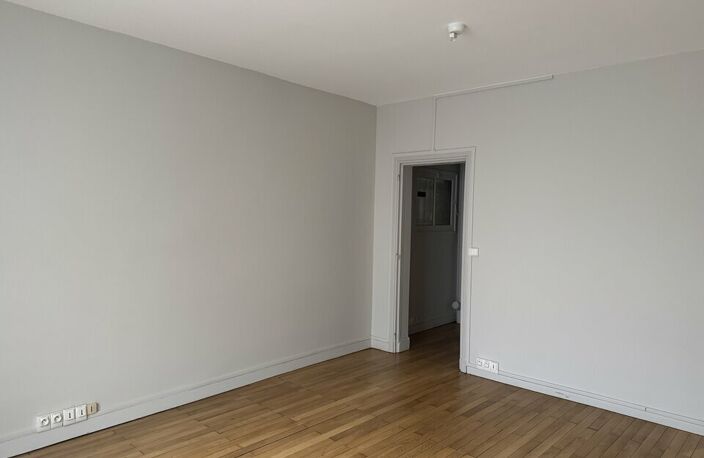 à LOUER — photo 2