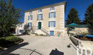 Maison 8 Pièces 220 m² à vendre à Saint-Genis-d'Hiersac (16570)