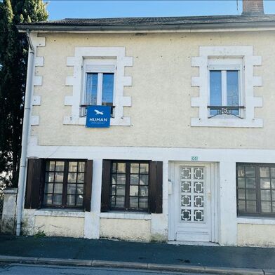 Maison 5 pièces 74370 €