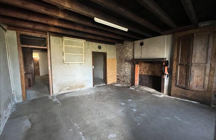 Maison en pierre de 3 pièces principales — photo 4