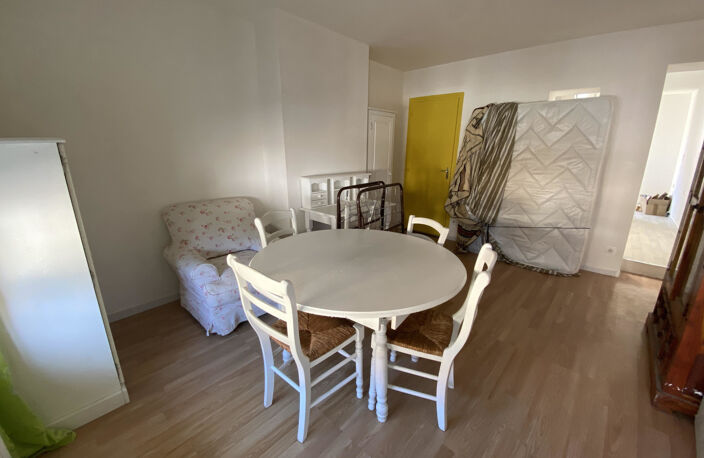 Maison de ville ST POL SUR TERNOISE — photo 2