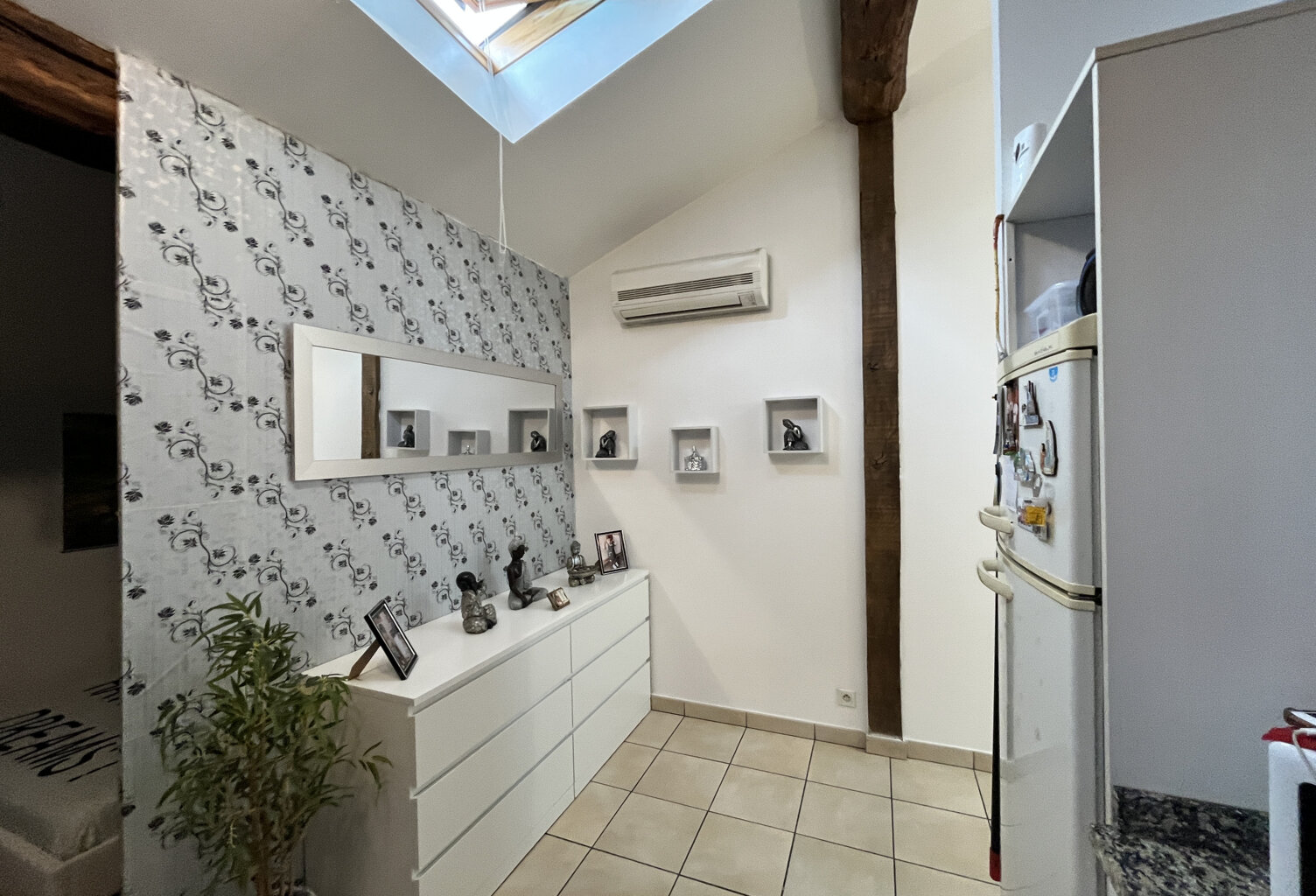 Appartement T2 de 51.80 m2 dans une petite résidence, en centre ville. — photo 1