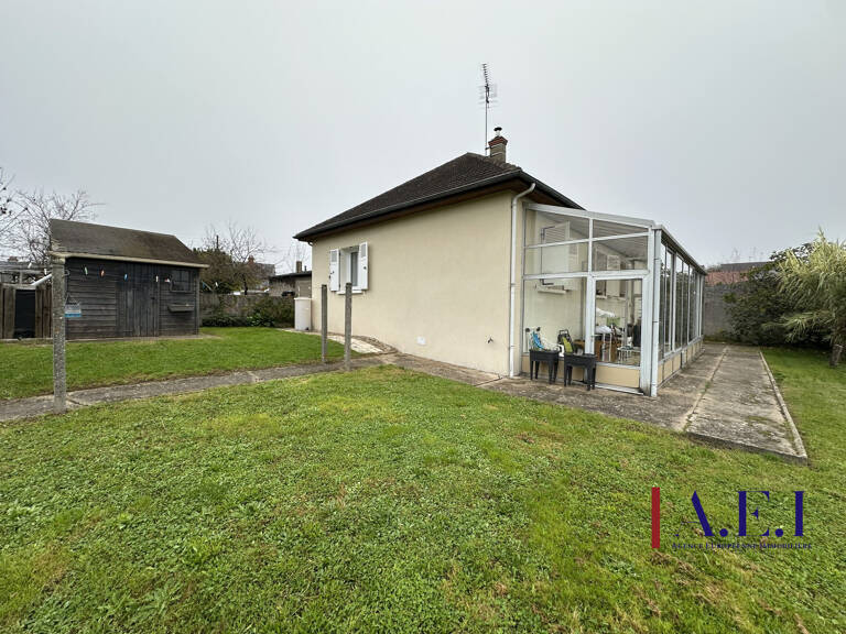 Maison de plain-pied Type 5 sur 1200 m2 — photo 1