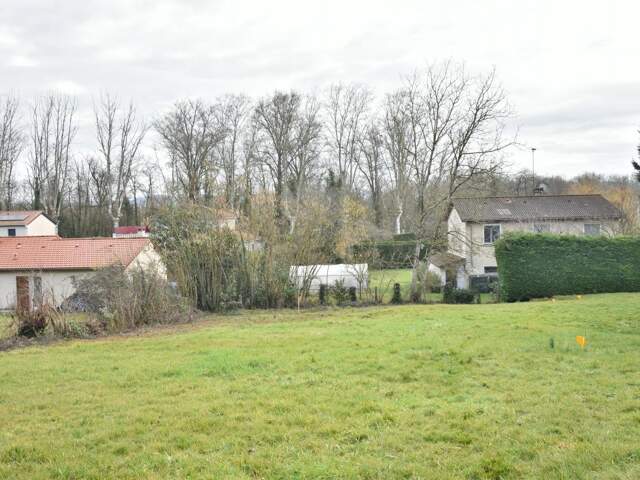 Terrain À Vendre — photo du bien
