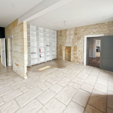 Maison 7 pièces 240 m²