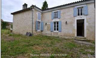 Maison 6 Pièces 168 m² à vendre à Saint-Jean-d'Angély (17400)