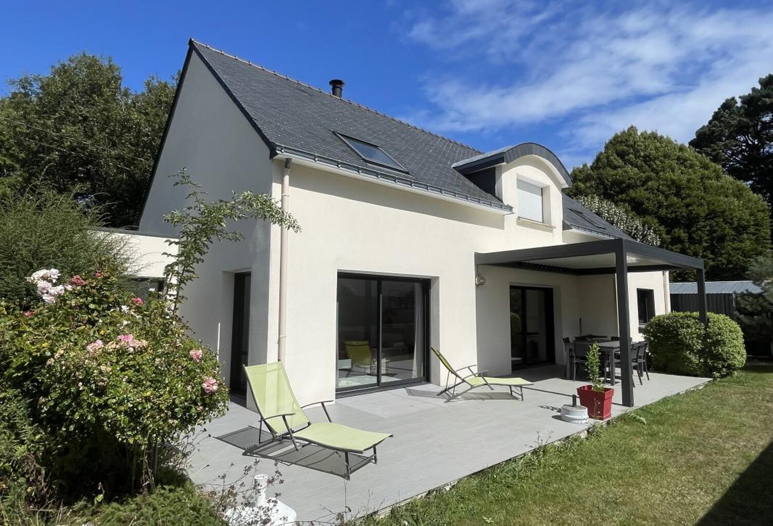 CONTEMPORAINE - VIE DE PLAIN PIED - 4 CHAMBRES — photo 1