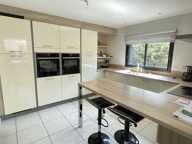 CONTEMPORAINE - VIE DE PLAIN PIED - 4 CHAMBRES — photo 4