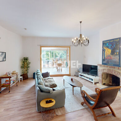 Maison 8 pièces 329000 €