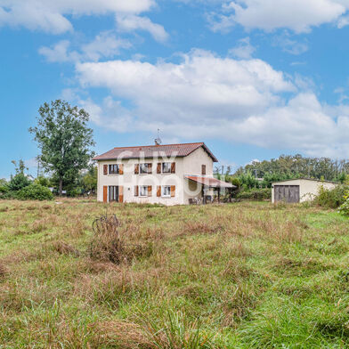 Maison 7 pièces 499000 €