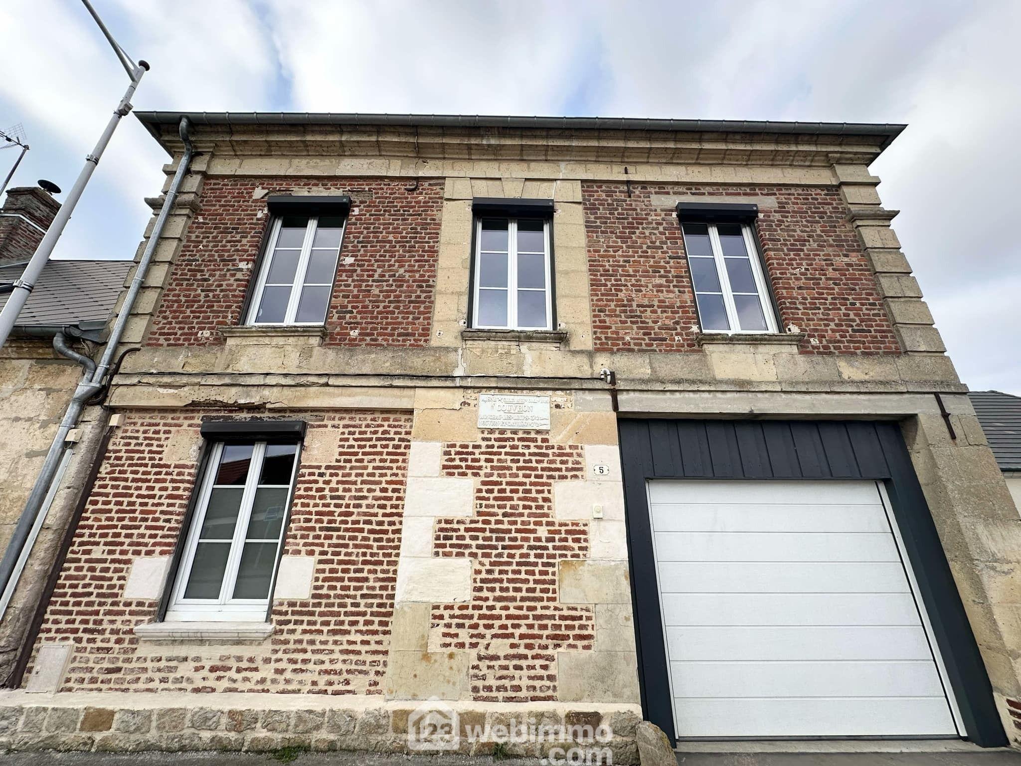 Photo Maison de maître - 200m² - Couvron-et-Aumencourt image 2/4