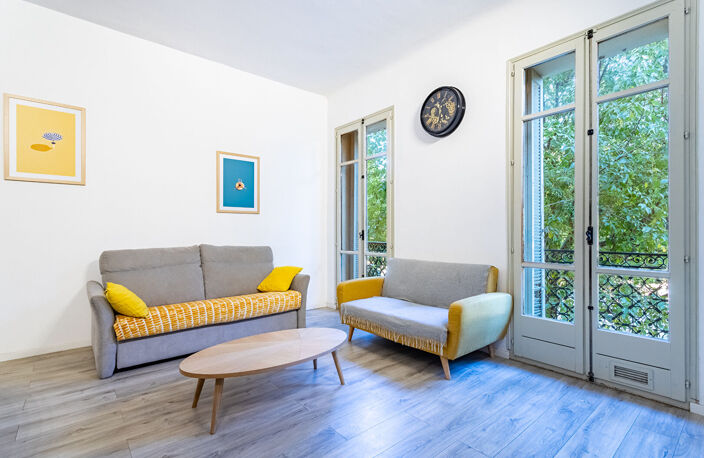Appartement Toulon Haute Ville T4 de 106 m2 Cave et Chambre d... — photo 2