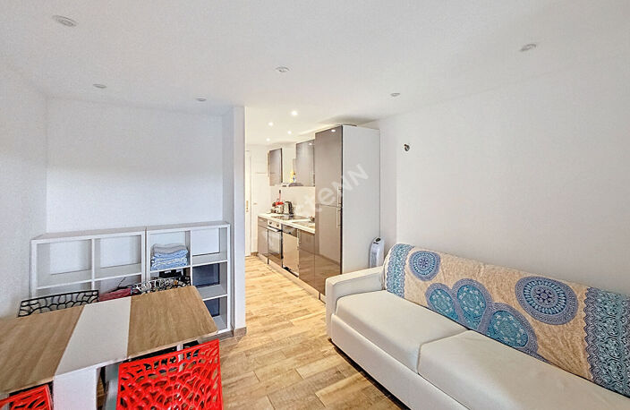 Appartement Six-Fours Les Plages La Coudoulière de 1 pièce de... — photo 2